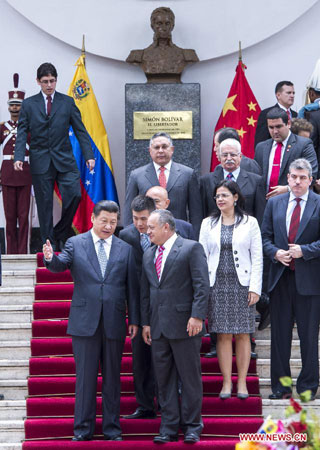 Xi urges stronger parliamentary exchanges between China, Venezuela