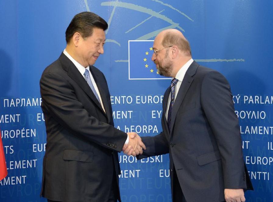 President Xi visits European Union's headquarters