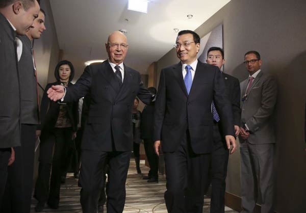 Chinese premier meets WEF founder and executive chairman in Davos