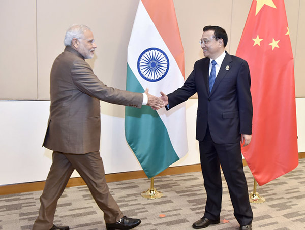 Premier Li pledges to strengthen cooperation with India