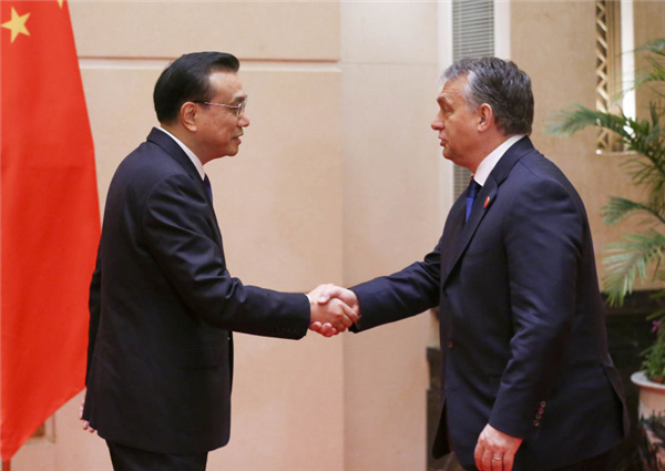 Chinese, Hungarian leaders meet on ties