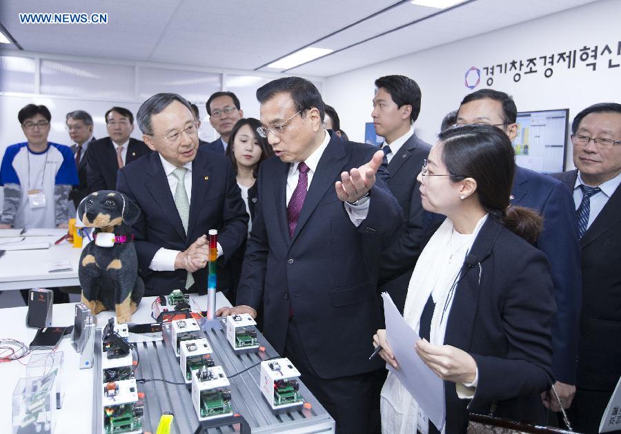 Li calls on China, S. Korea to strengthen youth exchanges in innovation cooperation