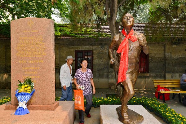 Chinese city salutes a very British hero with a statue