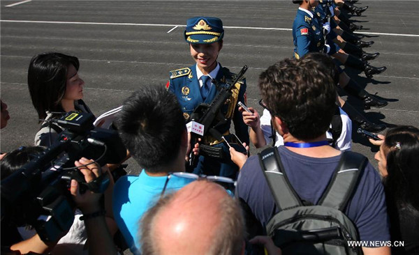 China's parade training attracts reporters from home and abroad