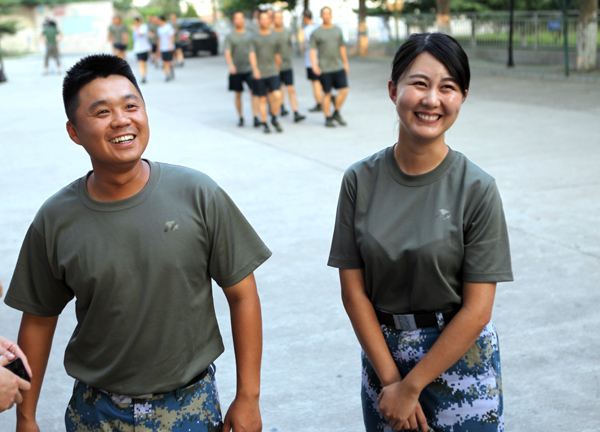 1,000 musicians help parade keep in step