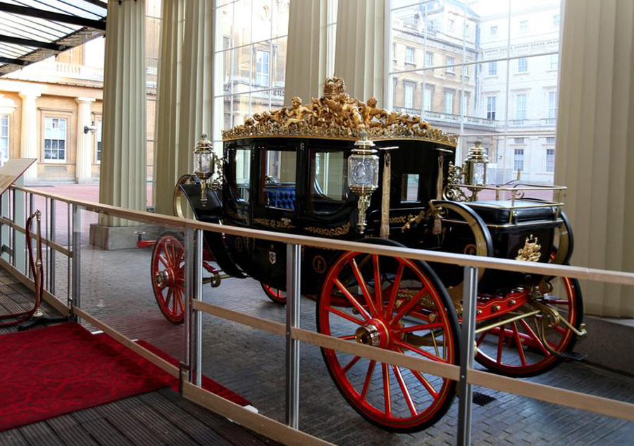 In pics: Buckingham Palace in London