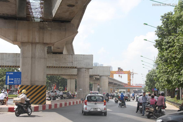 China constructs urban railway project in Vietnam's Hanoi