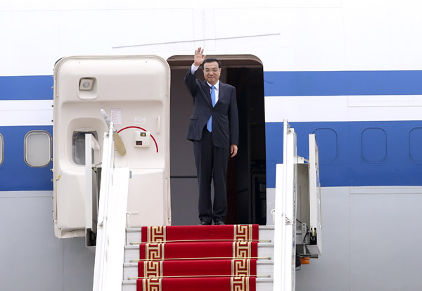 Chinese premier arrives in Mongolia for official visit, Asia-Europe summit