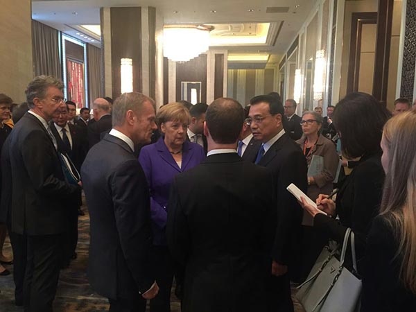 Premier Li addresses the 11th Asia-Europe Meeting Summit