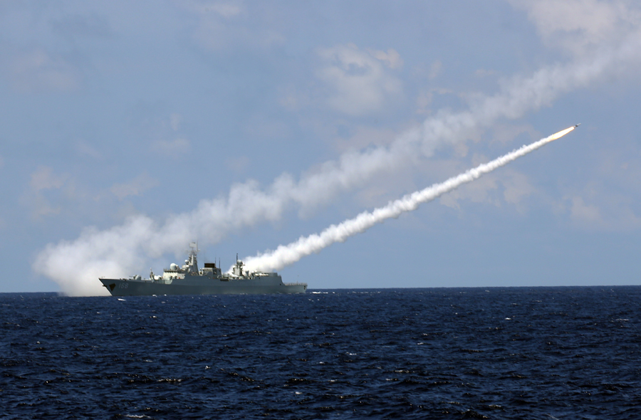 Chinese navy conducts combat drill in South China Sea