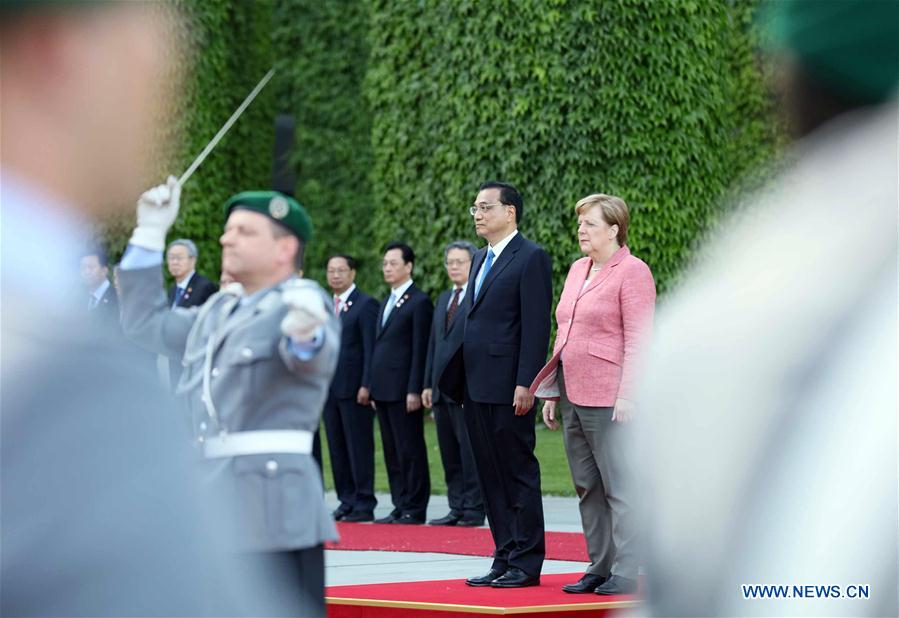 Chinese Premier Li holds talks with German Chancellor Merkel in Berlin