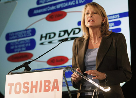 Jodi Sally, vice-president marketing for Toshiba America Digital A/V Group, speaks about the companies support for the HD DVD format at a news conference at the Consumer Electronics Show (CES) in Las Vegas, Nevada Jan. 6, 2008. Time Warner Inc's Warner Bros studio on Friday said it would exclusively release high-definition DVDs in Sony Corp's Blu-ray format, dealing a big blow to Toshiba Corp's rival HD DVD technology. (Xinhua/Reuters Photo)