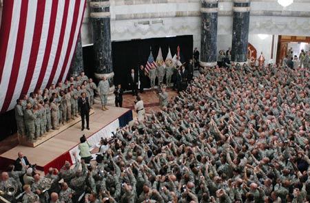 Obama lands in Iraq for 1st visit as president