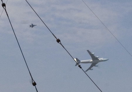 Air Force One flyover scares New Yorkers
