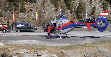 Six hikers killed in Austria avalanche