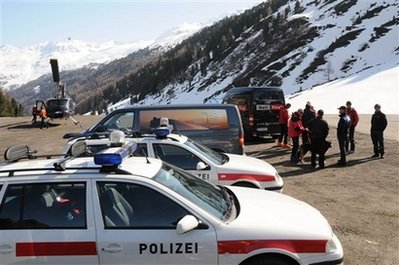 Six hikers killed in Austria avalanche