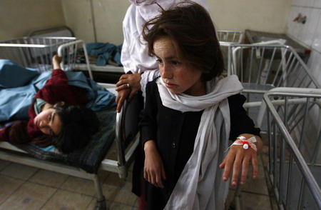 Apparent poisoning hospitalizes 84 Afghan girls