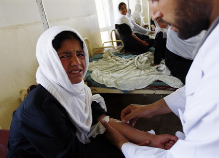 Apparent poisoning hospitalizes 84 Afghan girls