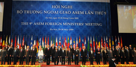 9th ASEM Foreign Ministers' Meeting opens in Hanoi