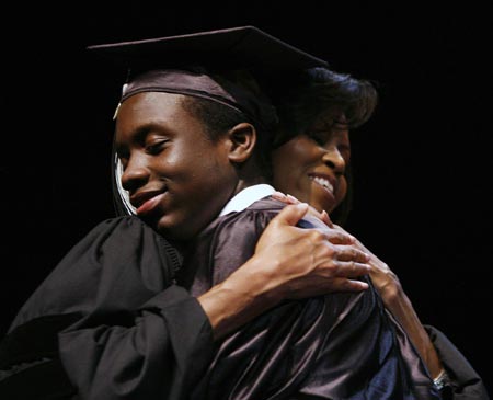 US first lady cheers at high school graduation ceremony