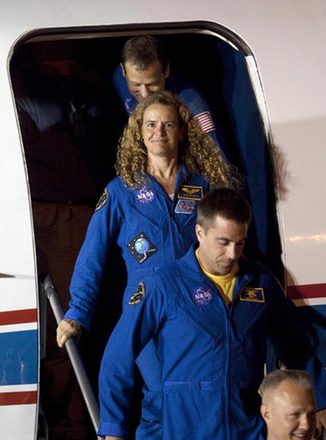 Shuttle Endeavour on track for June 13 launch