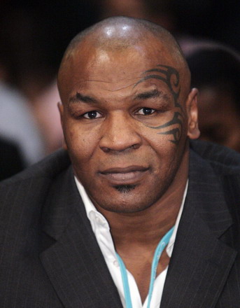 Tyson marries in Vegas 2 weeks after child's death