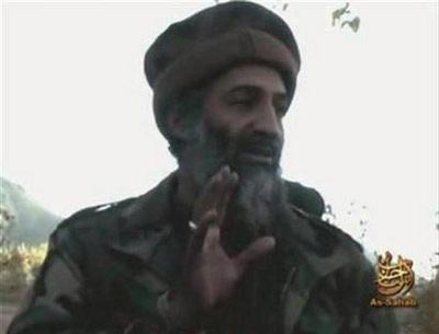 CIA chief says bin Laden in Pakistan