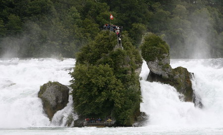 Sail in front of Rhine Falls