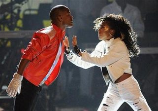 At BET Awards, Jacko's legacy honored