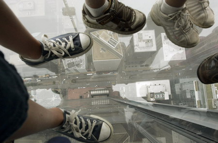 View from Chicago's 'Ledge' gets more dizzying