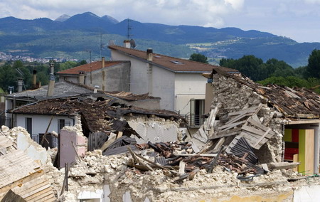 Italy hopes for quake reconstruction pledges at G8