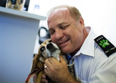 Paws up: All-pet airline hits skies