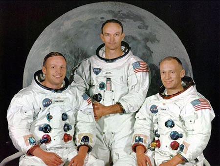 NASA releases restored Apollo 11 moonwalk video