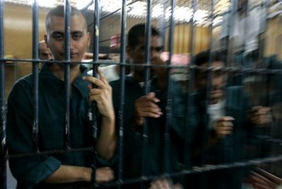 Iraq government faces claims of prisoner abuse