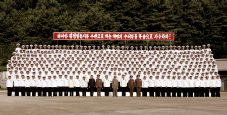 Top DPRK leader inspects army navy unit