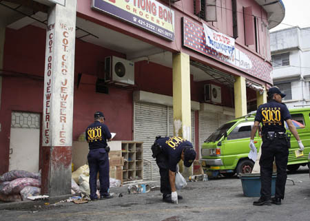 1 killed, 7 hurt in Philippine blasts