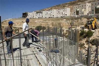 Europe raises pressure on Israel to stop settlements