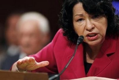 US Judiciary Committee OKs Sotomayor for high court