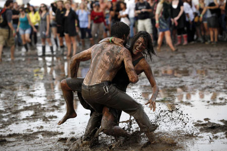 Concert with mud play