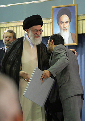 Ahmadinejad gets key endorsement as Iran president