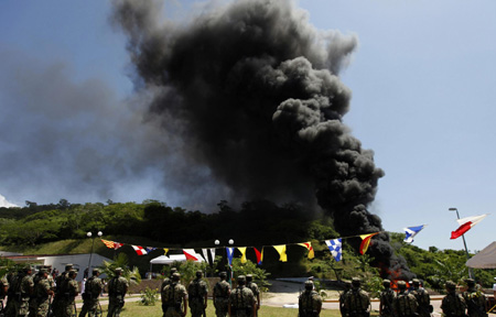 Mexico destroys 7 tons of cocaine