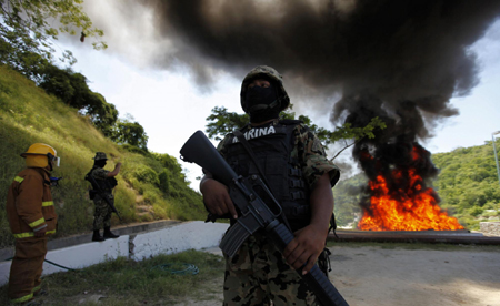 Mexico destroys 7 tons of cocaine