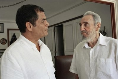 Healthy looking Fidel Castro meets Ecuador leader