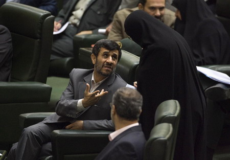 Iran's Ahmadinejad plans UN visit - aide
