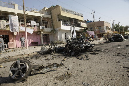 Suicide bomber in west Iraq kills 7, wounds 16