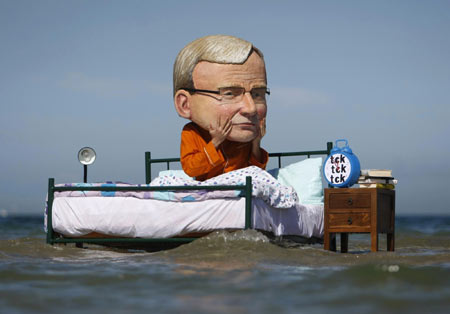 Rudd depicted in climate wake up call