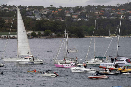 Aussie teen sailor starts round-the-world bid