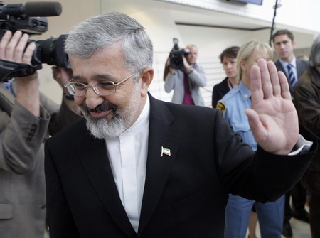Iran, 3 powers have till Fri. to OK nuke deal