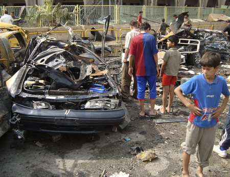 Bombings target government in Baghdad, 147 killed