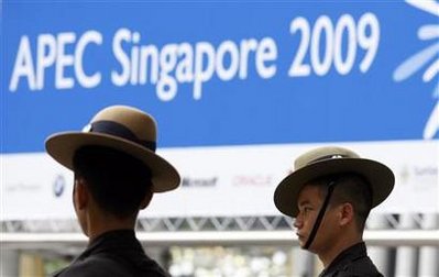 APEC ministers urge flexible FX to ease imbalances